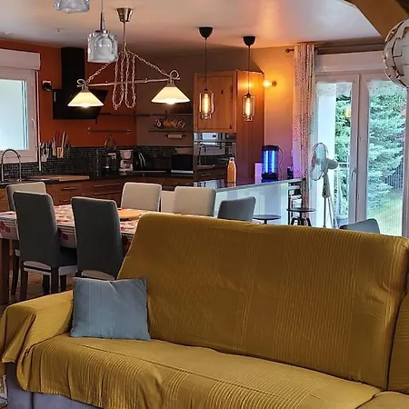 Holiday home Maison Familiale